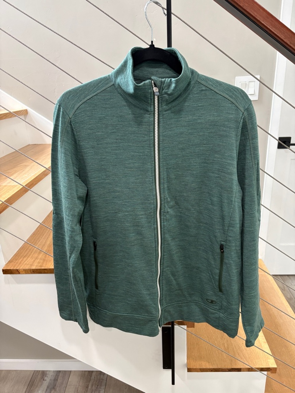 Women’s Icebreaker merino wool full zip